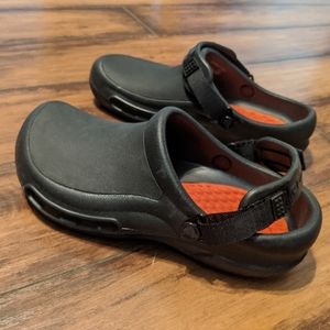 Women's Bistro Crocs